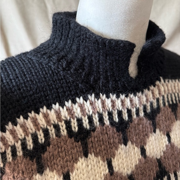 Hand Knit Chunky Black and Brown Puckered Shoulder Sweater - M - Picture 6 of 16